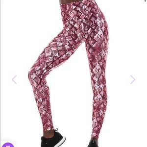 EUC python leggings XS